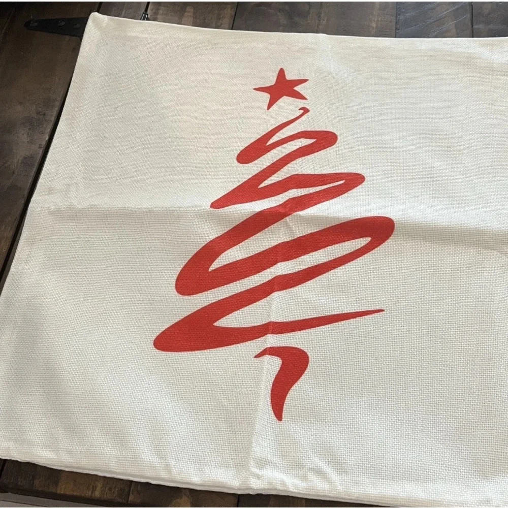 Pack of 4 Merry Christmas Bulb Tree Red White 18x18 Pillow Covers